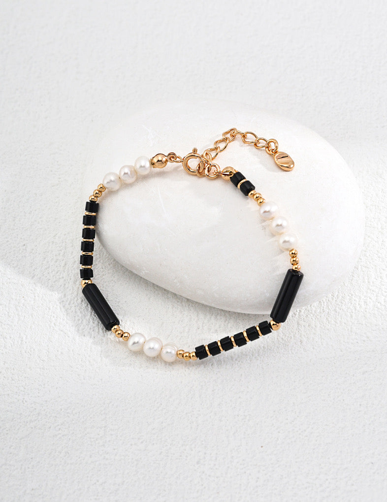 Midnight Pearl Bracelet