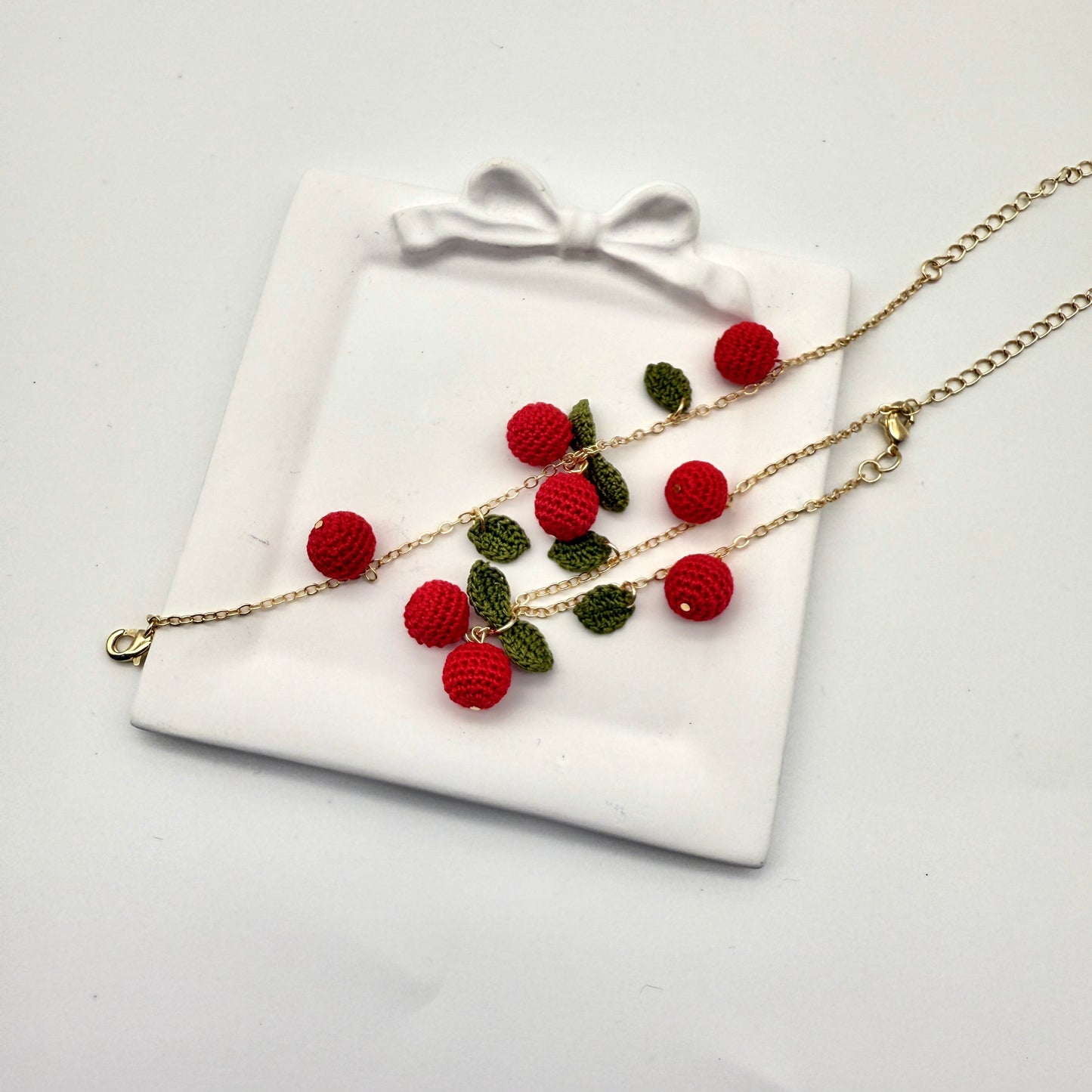 Micro-crochet Cherry Bracelet