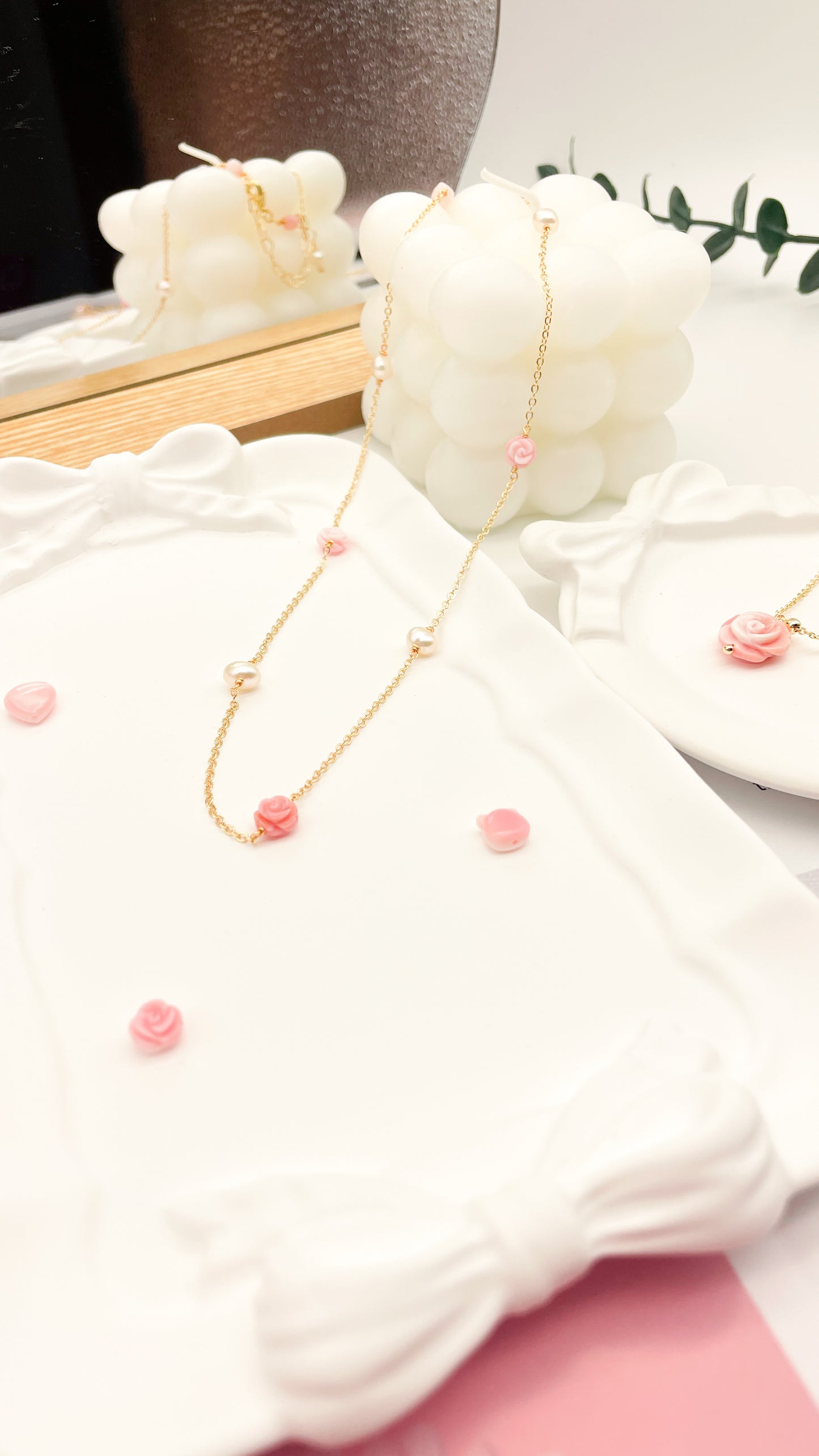 Mini Rosy Chain Necklace