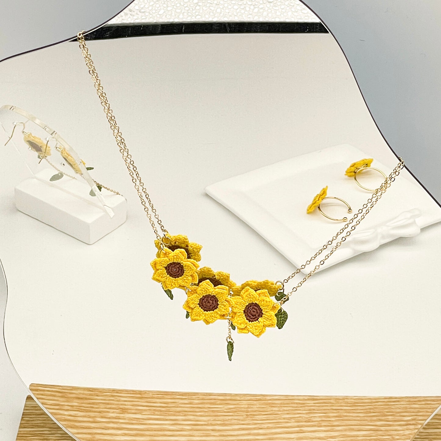 Microcrochet Sunflower Necklace