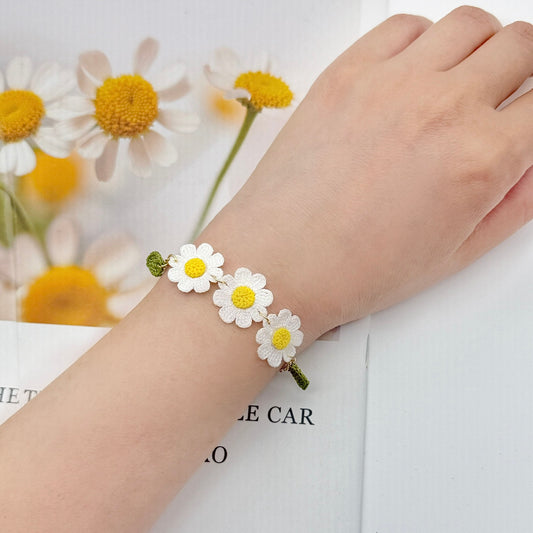 Micro Crochet Daisy Bracelet